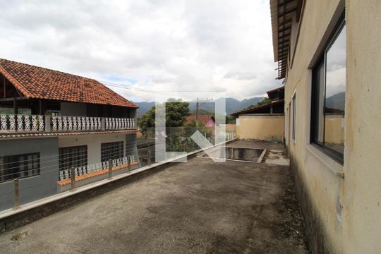 Varanda da frente de casa de condomínio à venda com 5 quartos, 201m² em Taquara, Rio de Janeiro