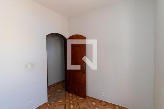 Quarto 3 de casa à venda com 1 quarto, 125m² em Vila Araguaia, São Paulo