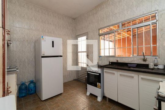 Cozinha de casa à venda com 1 quarto, 125m² em Vila Araguaia, São Paulo