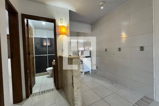 Sala/Cozinha de casa à venda com 2 quartos, 80m² em Campina, São Leopoldo