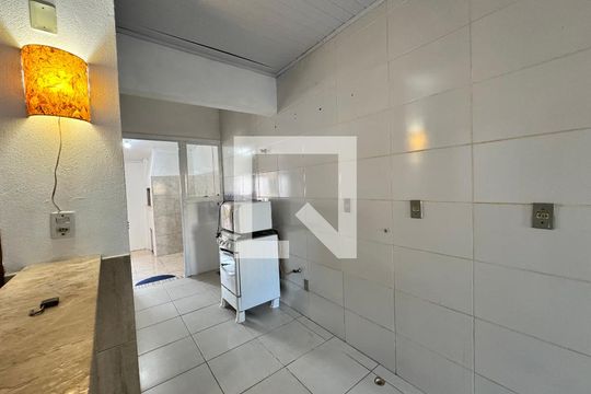 Sala/Cozinha de casa à venda com 2 quartos, 80m² em Campina, São Leopoldo
