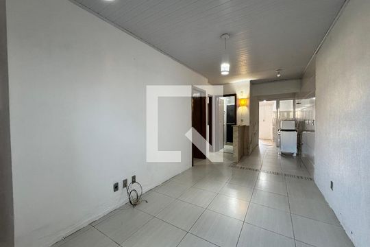 Sala de casa à venda com 2 quartos, 80m² em Campina, São Leopoldo