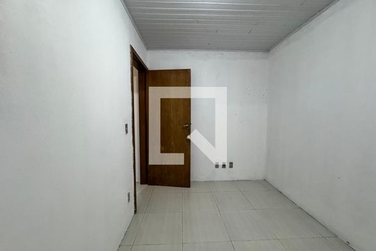 Quarto 2w de casa à venda com 2 quartos, 80m² em Campina, São Leopoldo