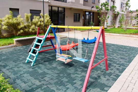 Área comum - Playground de apartamento para alugar com 2 quartos, 53m² em Centro, Osasco