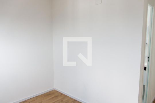 Suíte de apartamento para alugar com 2 quartos, 53m² em Centro, Osasco
