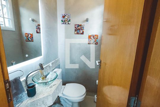 Lavabo da sala de casa de condomínio à venda com 3 quartos, 200m² em Santana, São Paulo