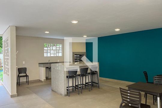Área comum - Churrasqueira de apartamento para alugar com 1 quarto, 27m² em Parque Industrial Tomas Edson, São Paulo