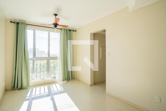 Sala de apartamento à venda com 2 quartos, 62m² em Cristal, Porto Alegre