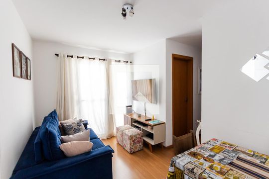 Apartamento para alugar com 2 quartos, 57m² em Utinga, Santo André