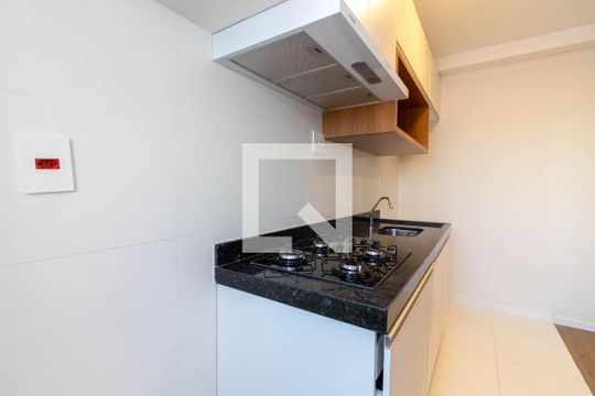 Cozinha de apartamento para alugar com 1 quarto, 36m² em Parada Inglesa, São Paulo