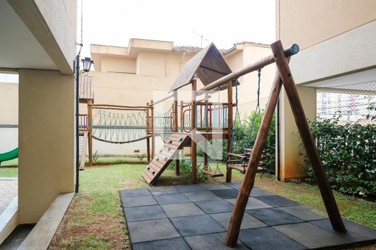 Playground de apartamento para alugar com 3 quartos, 79m² em Barcelona, São Caetano do Sul