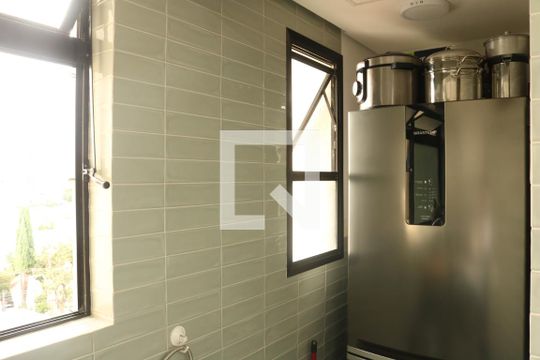 Cozinha de apartamento à venda com 3 quartos, 83m² em Vila Ipojuca, São Paulo