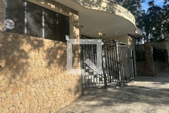 Fachada do Prédio de apartamento à venda com 3 quartos, 83m² em Vila Ipojuca, São Paulo