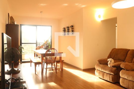 Apartamento à venda com 3 quartos, 83m² em Vila Ipojuca, São Paulo