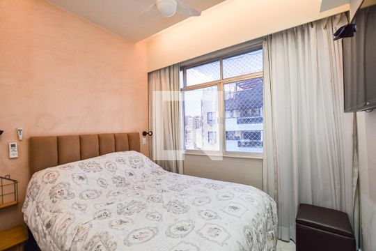 Quarto 1 de apartamento à venda com 2 quartos, 68m² em Icaraí, Niterói