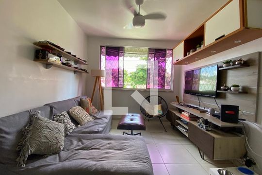 Sala de apartamento à venda com 2 quartos, 60m² em Engenho de Dentro, Rio de Janeiro