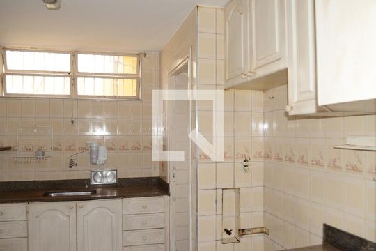 Cozinha de casa à venda com 5 quartos, 193m² em Cidade Nova, Belo Horizonte