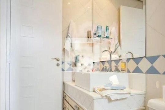 Apartamento à venda com 3 quartos, 141m² em Água Rasa, São Paulo