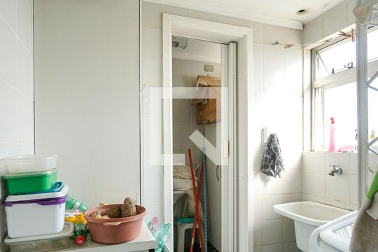 Área de serviço de apartamento à venda com 2 quartos, 62m² em Vila Carrão, São Paulo