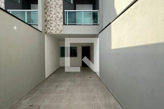 Casa à venda com 3 quartos, 100m² em Parque Tomas Saraiva, São Paulo