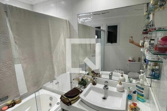 Apartamento à venda com 2 quartos, 160m² em Vila Bertioga, São Paulo