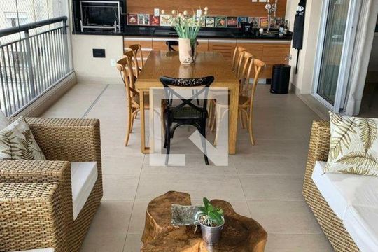 Apartamento à venda com 3 quartos, 182m² em Chácara Califórnia, São Paulo