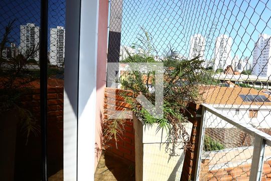 Varanda de casa à venda com 4 quartos, 400m² em Jardim Londrina, São Paulo