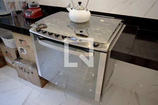 Cozinha de apartamento à venda com 2 quartos, 157m² em Cerqueira César, São Paulo