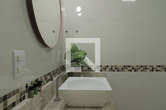 Lavabo de casa à venda com 3 quartos, 261m² em Scharlau, São Leopoldo
