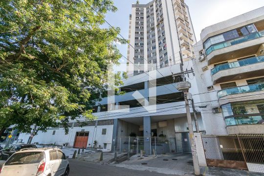 Fachada do Prédio de apartamento à venda com 2 quartos, 70m² em Vila da Penha, Rio de Janeiro