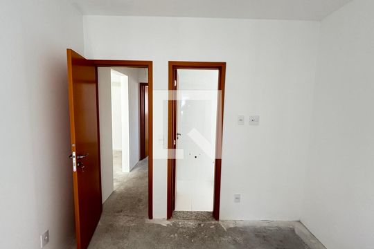 Suite de apartamento à venda com 2 quartos, 64m² em Campestre, Santo André