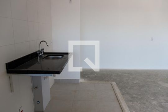 Cozinha de apartamento para alugar com 2 quartos, 64m² em Centro, Osasco