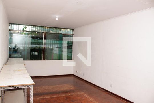 Sala de casa à venda com 3 quartos, 460m² em Perdizes, São Paulo