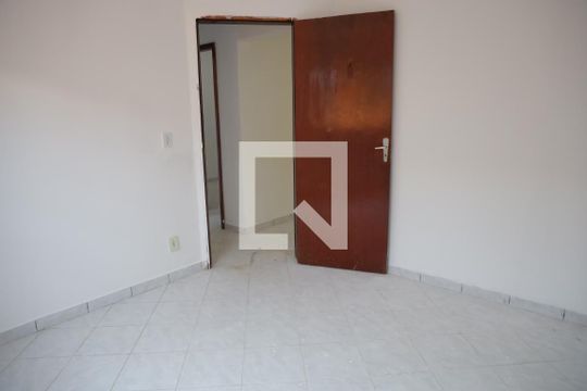 Quarto 1 de casa à venda com 3 quartos, 250m² em Residencial Araguaia, Goiânia