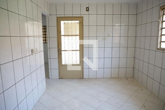 Cozinha de casa à venda com 3 quartos, 250m² em Residencial Araguaia, Goiânia