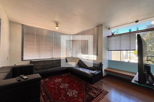 Sala de casa à venda com 4 quartos, 230m² em Vila Assunção, Santo André