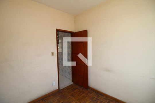 Quarto de Serviço de apartamento à venda com 3 quartos, 125m² em Brás de Pina, Rio de Janeiro