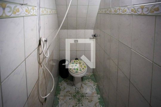 Lavabo da sala de casa à venda com 3 quartos, 51m² em Casa Grande, Diadema