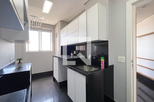 Área de Serviço de apartamento para alugar com 4 quartos, 300m² em Jardim Tres Marias, São Bernardo do Campo