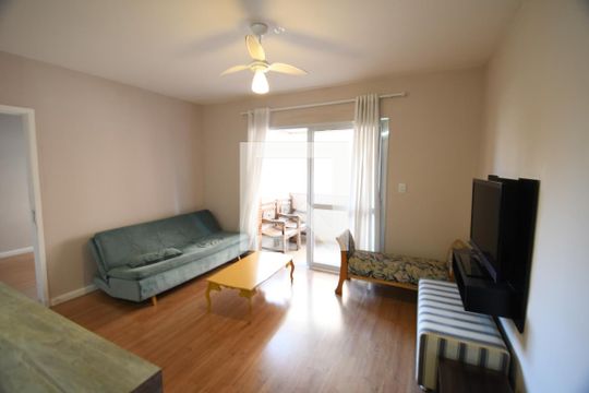 Sala de apartamento para alugar com 1 quarto, 51m² em Botafogo, Campinas