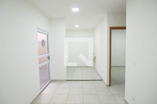 Sala de apartamento para alugar com 2 quartos, 45m² em Chácaras Hipica, Ribeirão Preto