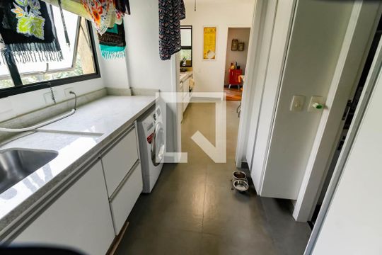 Área de Serviço de apartamento à venda com 4 quartos, 160m² em Vila Andrade, São Paulo