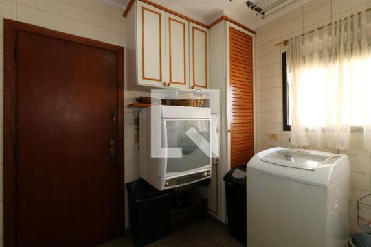 Área de Serviço de apartamento à venda com 4 quartos, 200m² em Jardim Bela Vista, Santo André