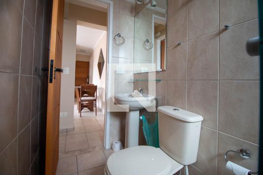 Banheiro de apartamento para alugar com 1 quarto, 39m² em Aeroporto, São Paulo
