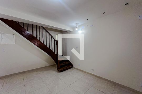 Sala de casa à venda com 7 quartos, 250m² em Mooca, São Paulo