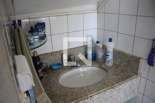 Banheiro da Suíte de casa à venda com 4 quartos, 360m² em Pindorama, Belo Horizonte