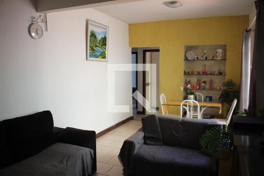Sala de casa à venda com 4 quartos, 360m² em Pindorama, Belo Horizonte