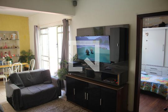 Sala de casa à venda com 4 quartos, 360m² em Pindorama, Belo Horizonte