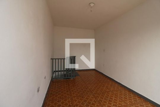 Quarto de casa para alugar com 1 quarto, 34m² em Jardim Utinga, Santo André