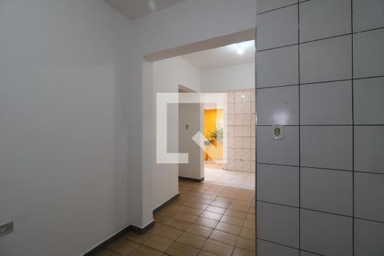 Casa para alugar com 1 quarto, 34m² em Jardim Utinga, Santo André
